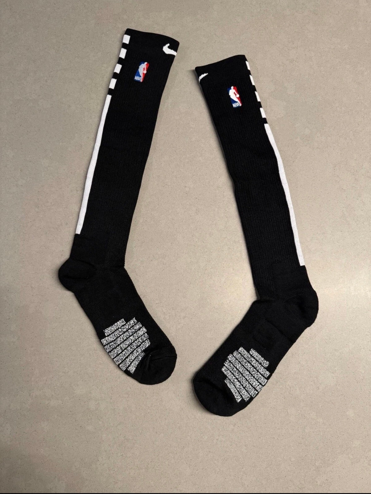 Knee High Socks – Black/White